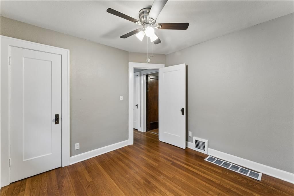 6132 Holmes Street — photo 25