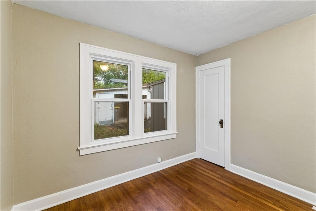 6132 Holmes Street — photo 27