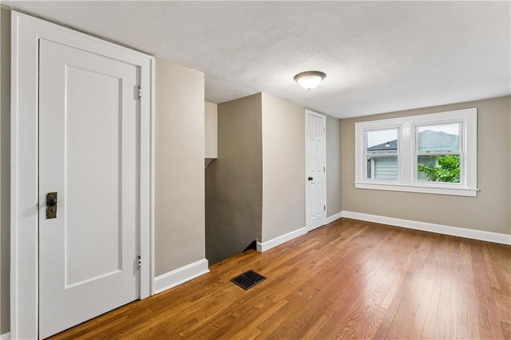 6132 Holmes Street — photo 31