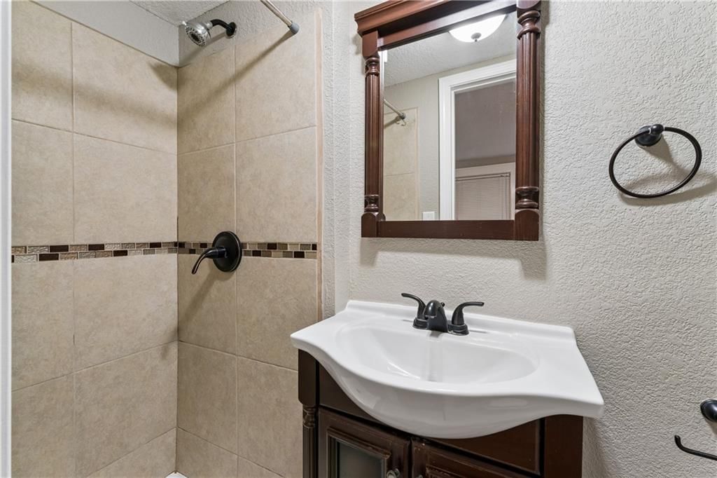 6132 Holmes Street — photo 33