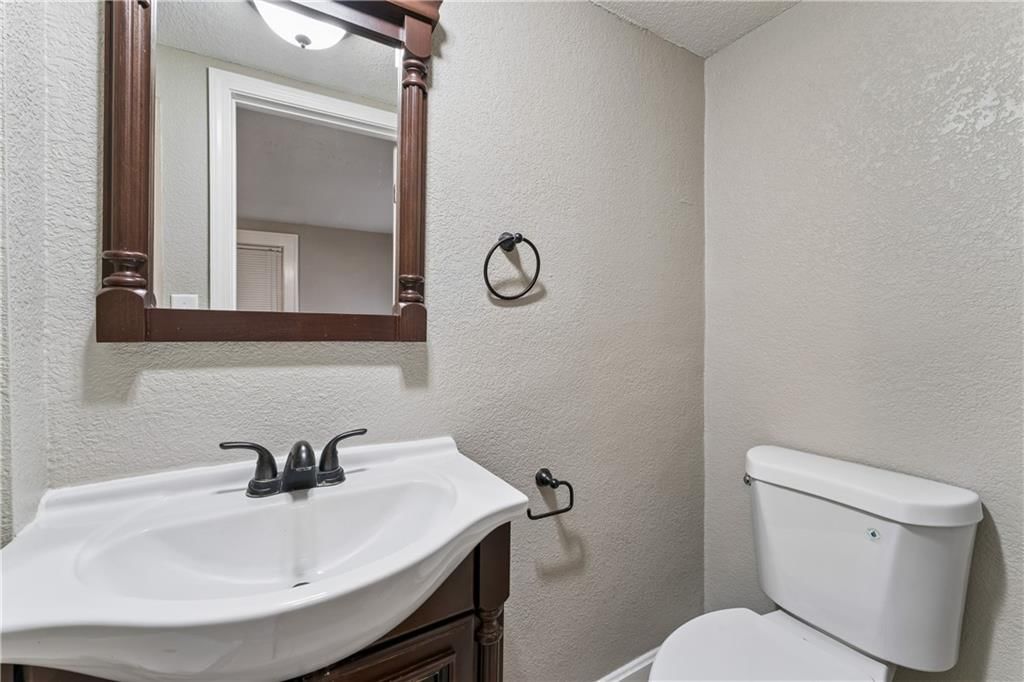 6132 Holmes Street — photo 34