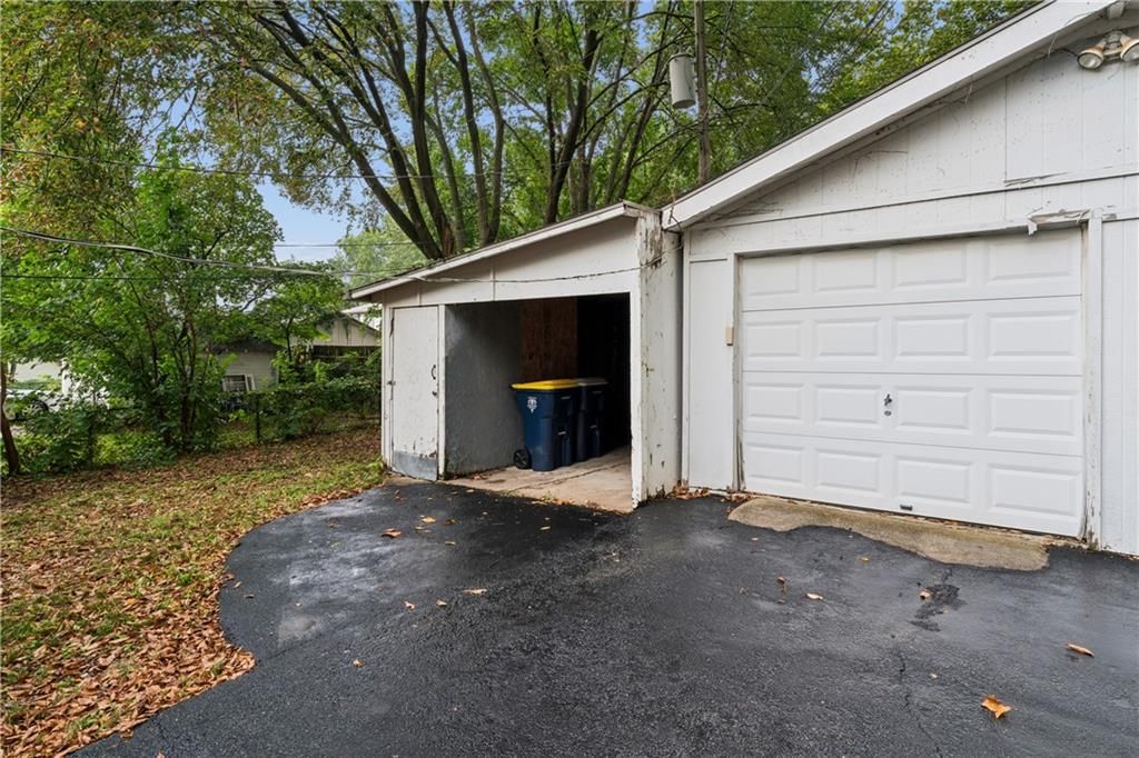6132 Holmes Street — photo 42