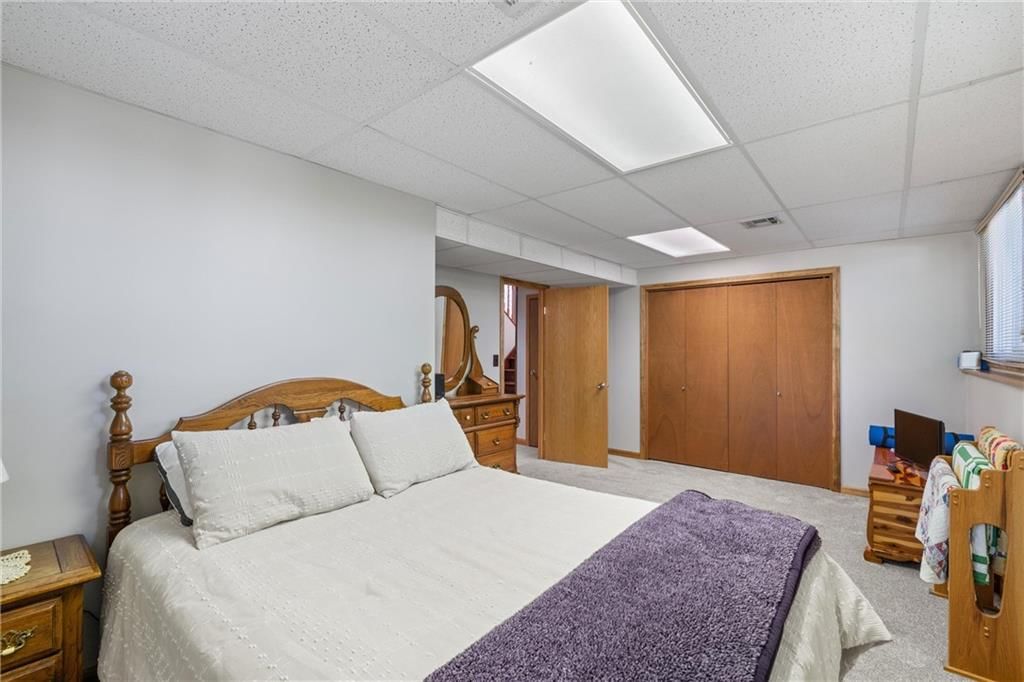 1679 CR 3950 — photo 42