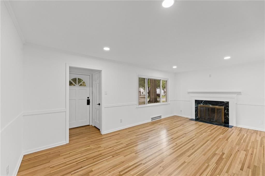 4916 W 57th Terrace — photo 3