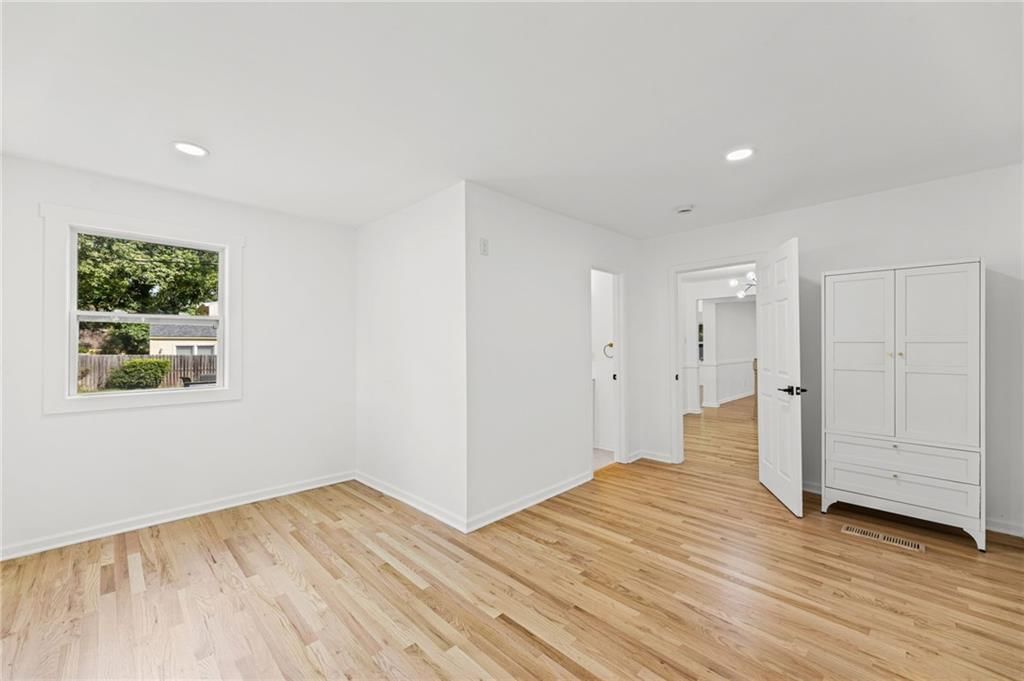 4916 W 57th Terrace — photo 15