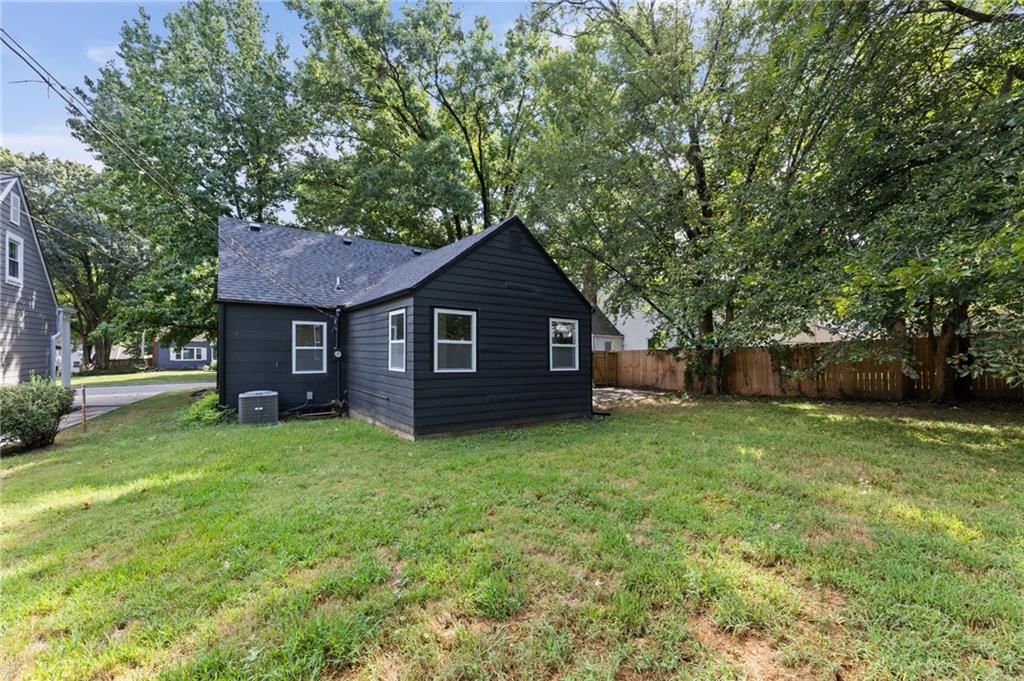 4916 W 57th Terrace — photo 33