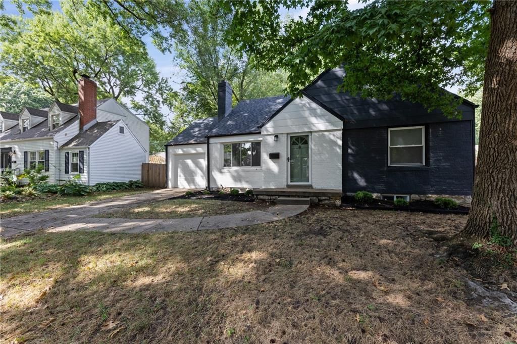 4916 W 57th Terrace — photo 39