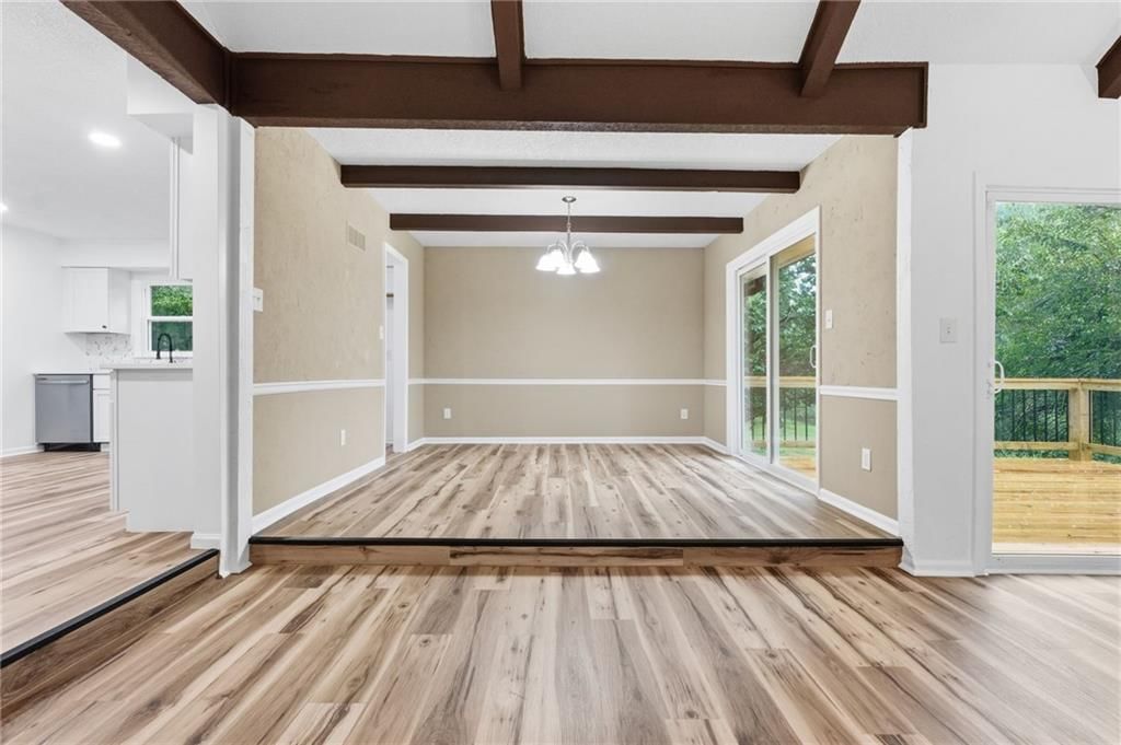 6012 Woodside Avenue — photo 10