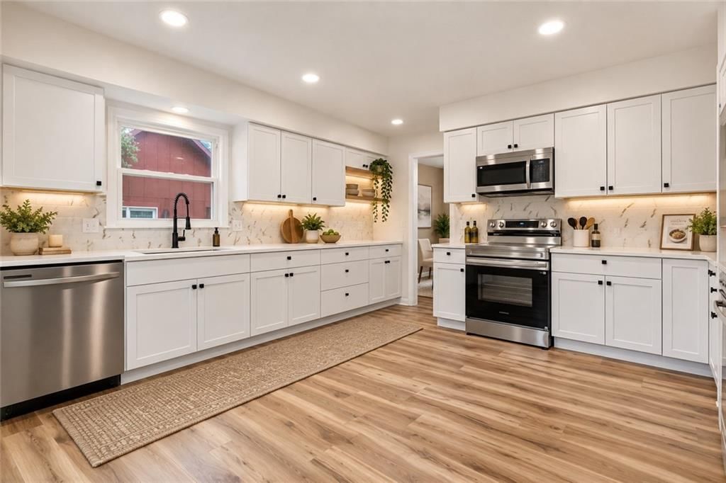 6012 Woodside Avenue — photo 12