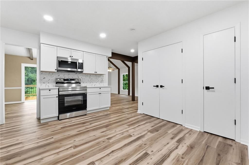 6012 Woodside Avenue — photo 16