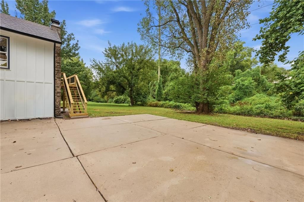 6012 Woodside Avenue — photo 40