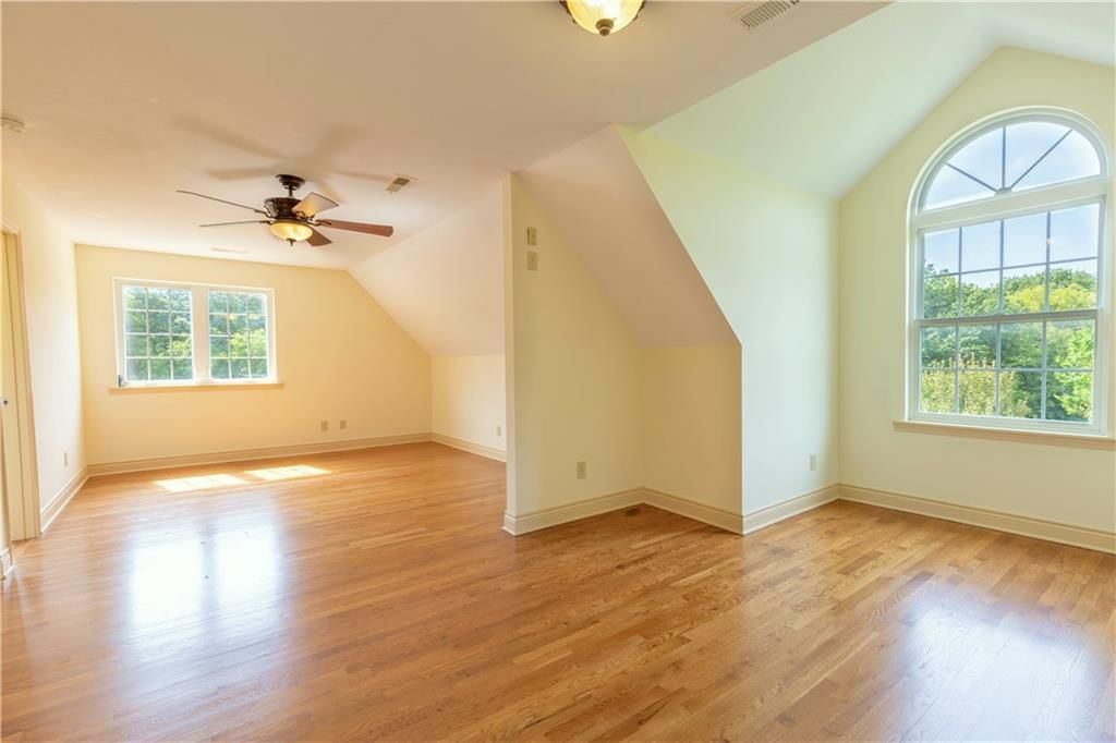 Photo 37 of 59 - 16723 Endsley Road, Kearney, MO 64060