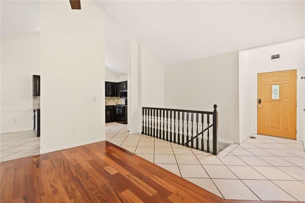 1506 W Prairie Terrace — photo 5