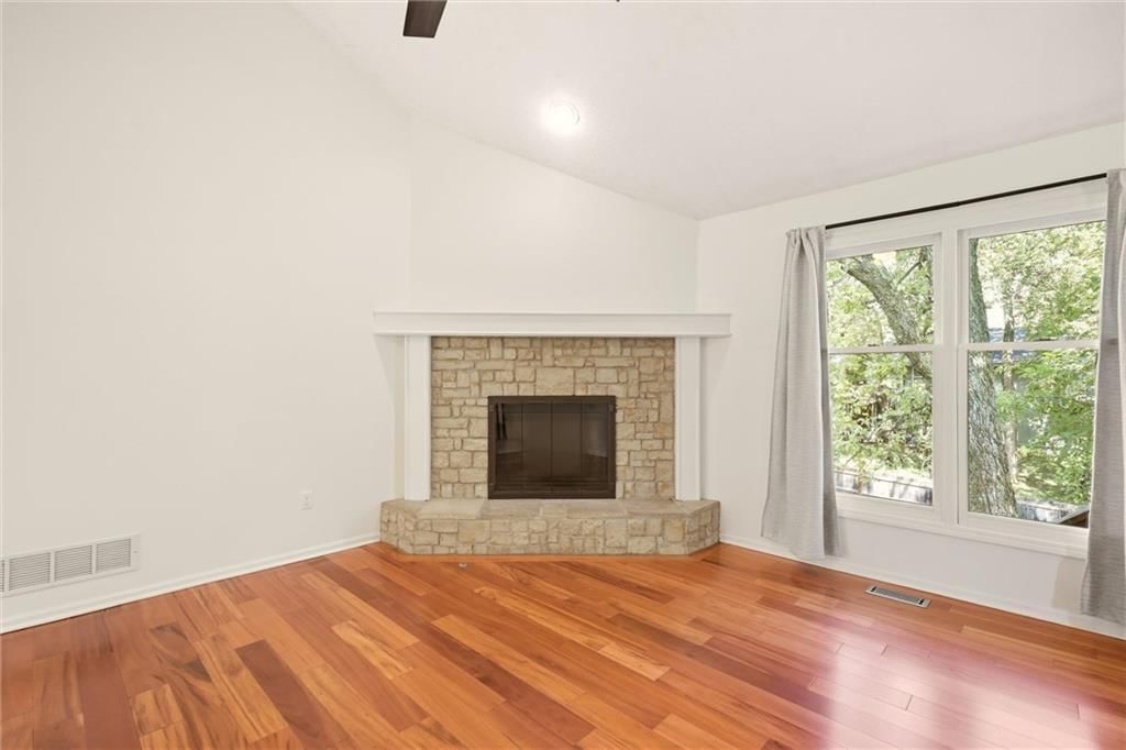 1506 W Prairie Terrace — photo 8