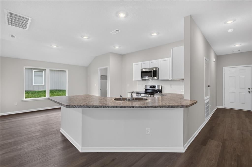 7908 SE 5Th Street — photo 8