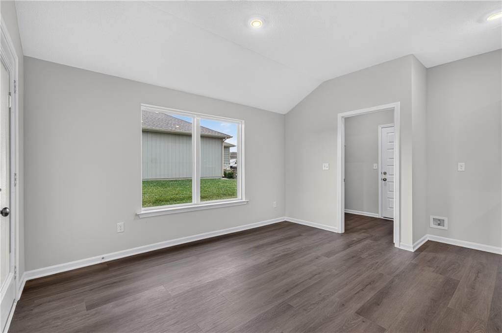 7908 SE 5Th Street — photo 13