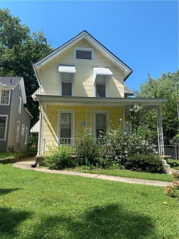 910 Columbia Avenue — photo 23