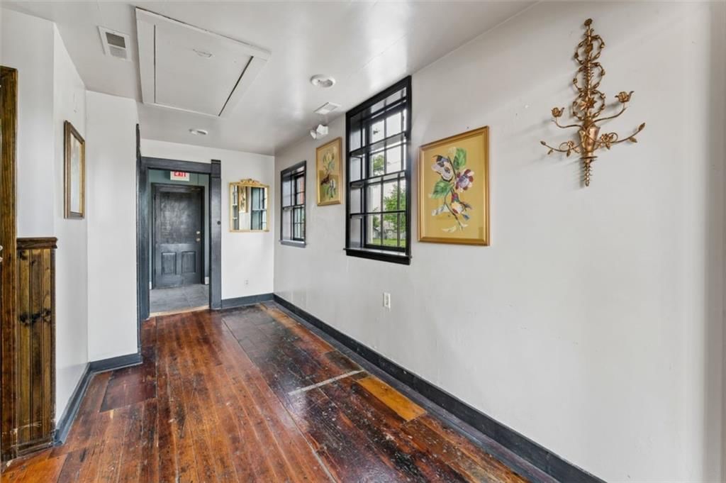 901 Franklin Avenue — photo 11