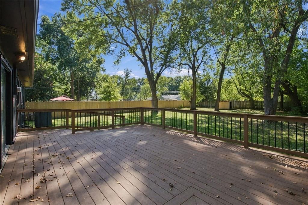 6102 Earnshaw Street — photo 7