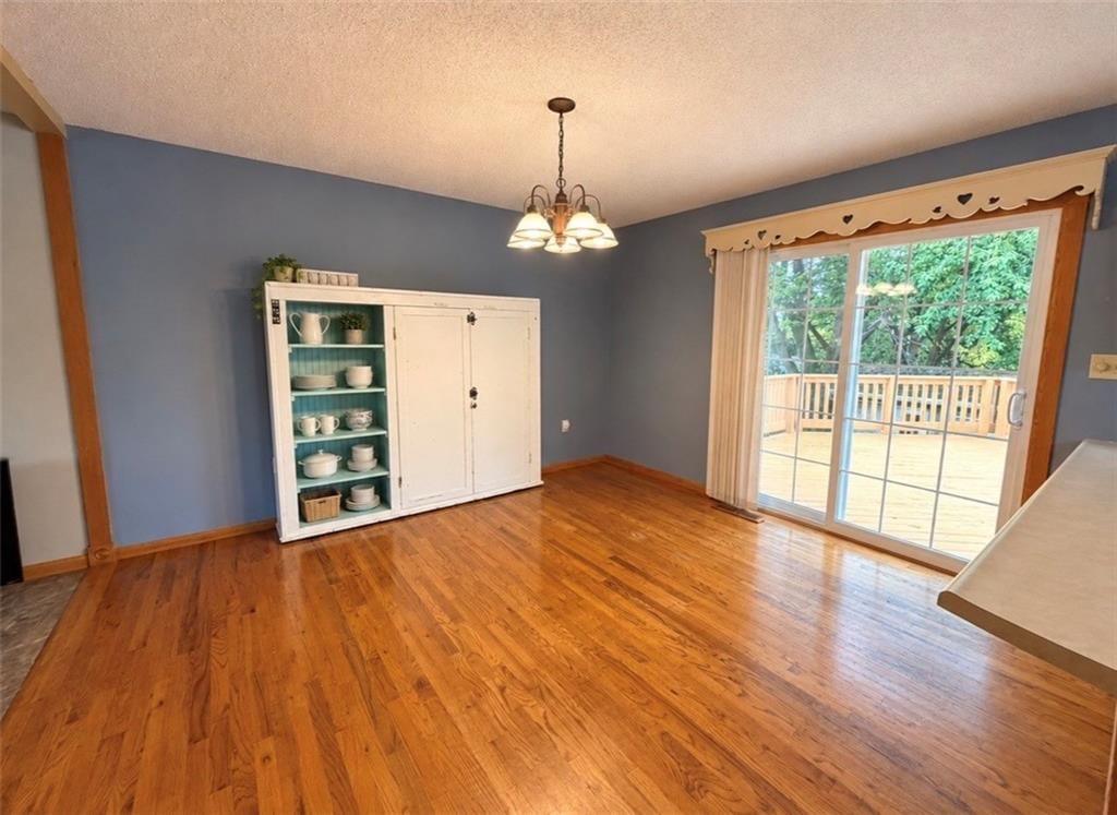 824 S Dunn Street — photo 6