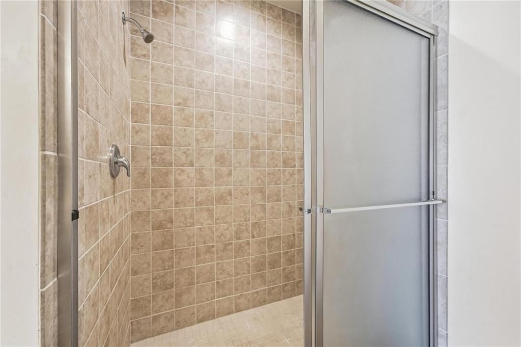 3904 SW Briarwood Oaks Drive — photo 28