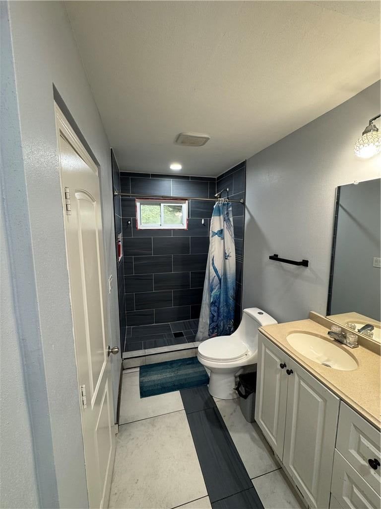Photo 9 of 16, 105 City Park Drive, Kansas City, KS 66102