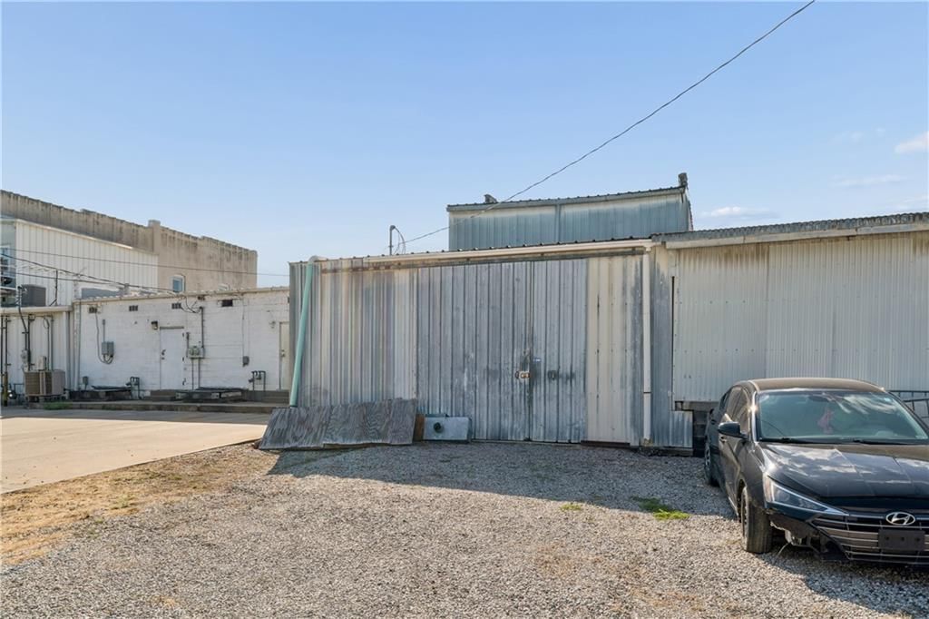 515 S Main Street — photo 31