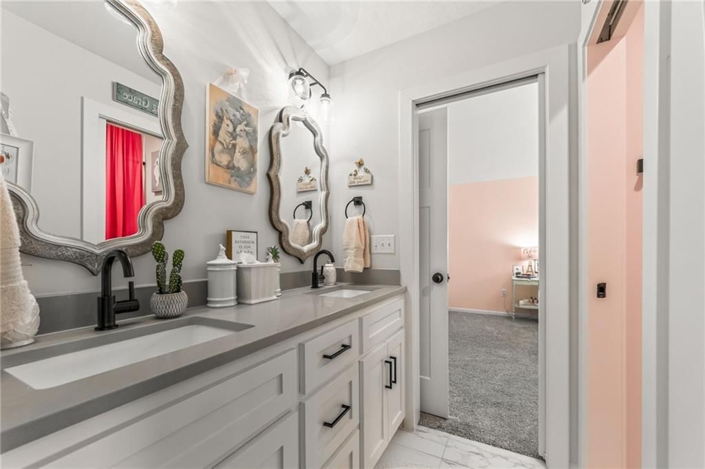 14670 Thousand Oaks Place — photo 36