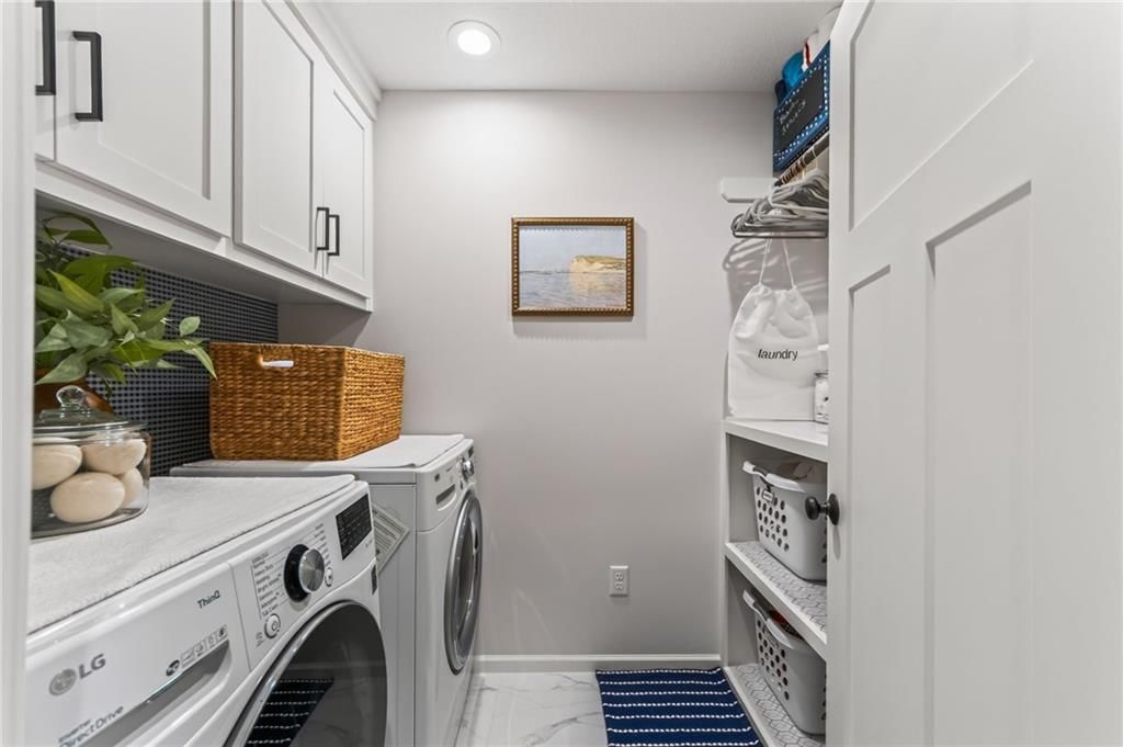 14670 Thousand Oaks Place — photo 43