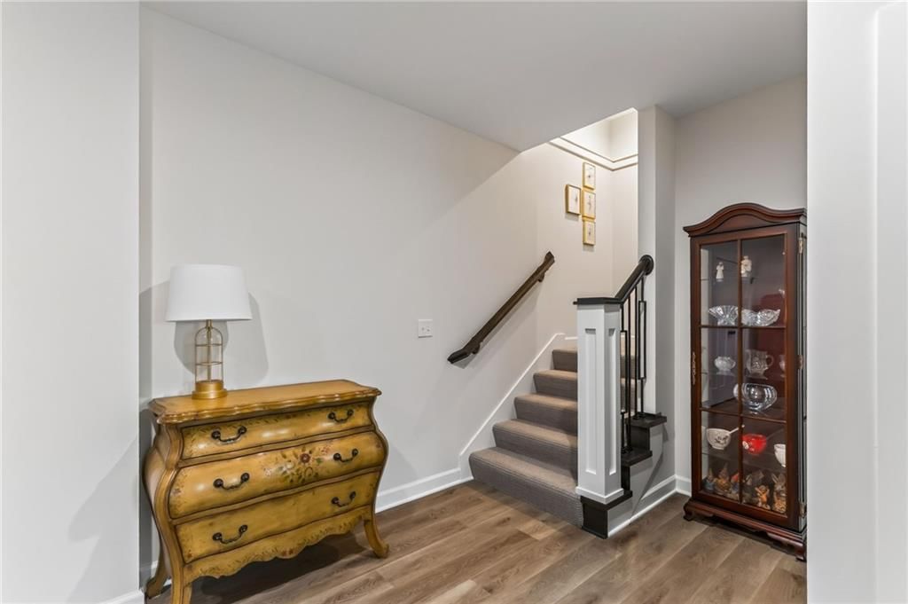 14670 Thousand Oaks Place — photo 54