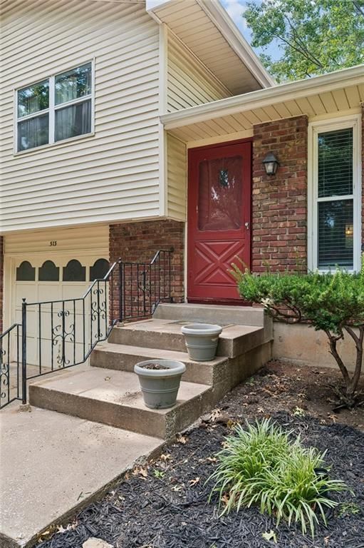 513 S Cardinal Drive — photo 3