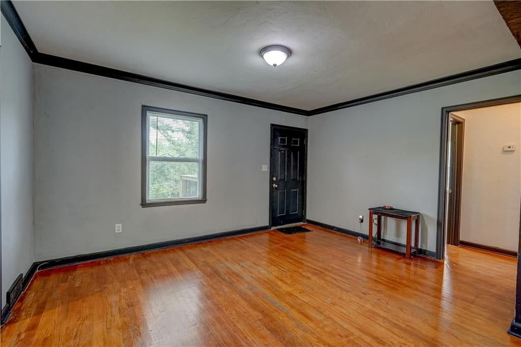 Photo 33 of 41 - 7411 E 83rd Street, Kansas City, MO 64138