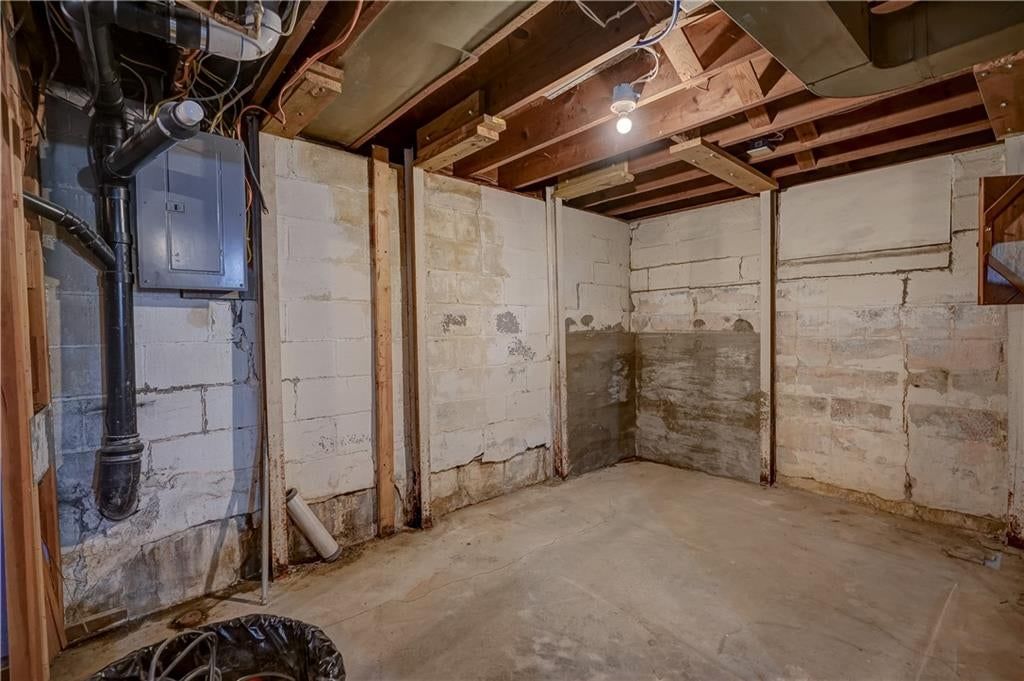 Photo 36 of 41 - 7411 E 83rd Street, Kansas City, MO 64138