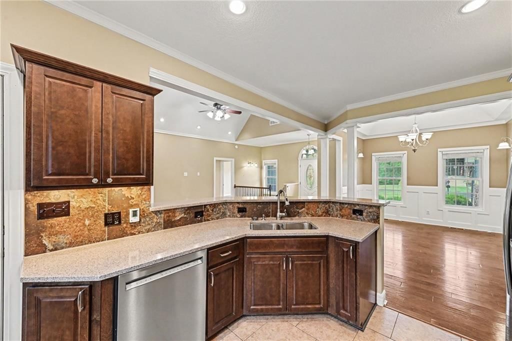 14060 Millstone Boulevard — photo 13