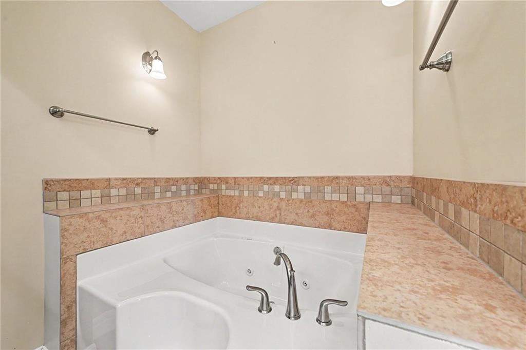14060 Millstone Boulevard — photo 26