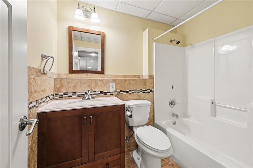 14060 Millstone Boulevard — photo 31