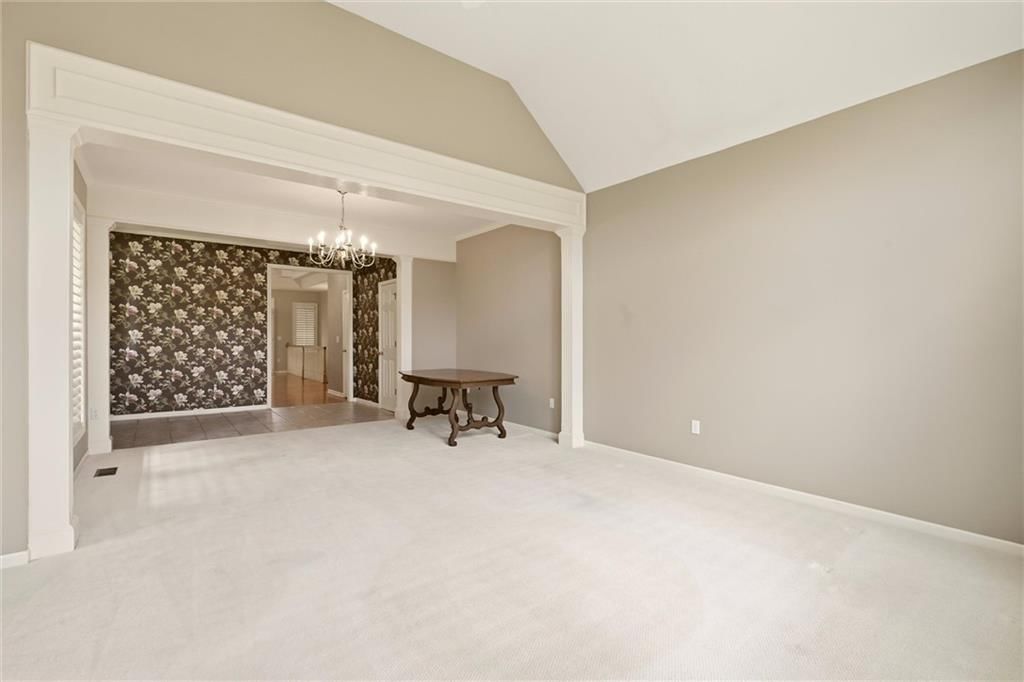 Photo 10 of 36 - 12440 Long Street, Overland Park, KS 66215