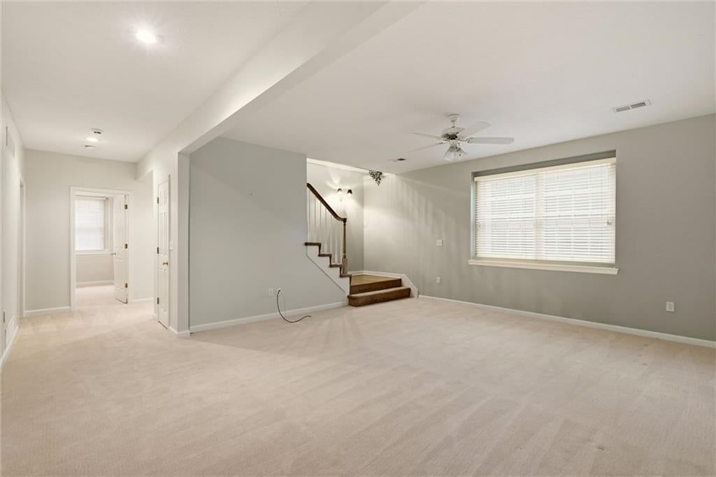 Photo 33 of 36 - 12440 Long Street, Overland Park, KS 66215