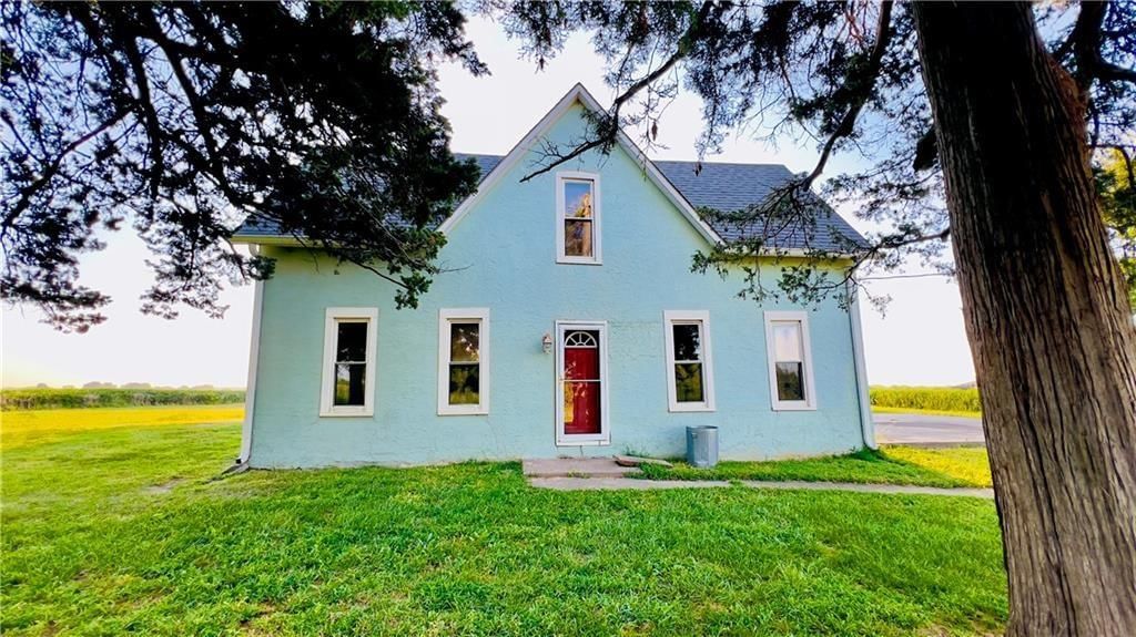 22719 Quivira Road, Bucyrus, KS