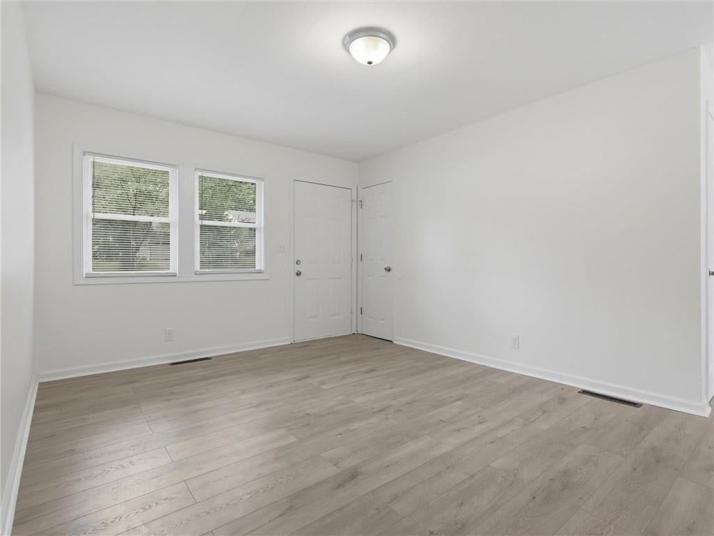 2309 S Crescent Avenue — photo 5