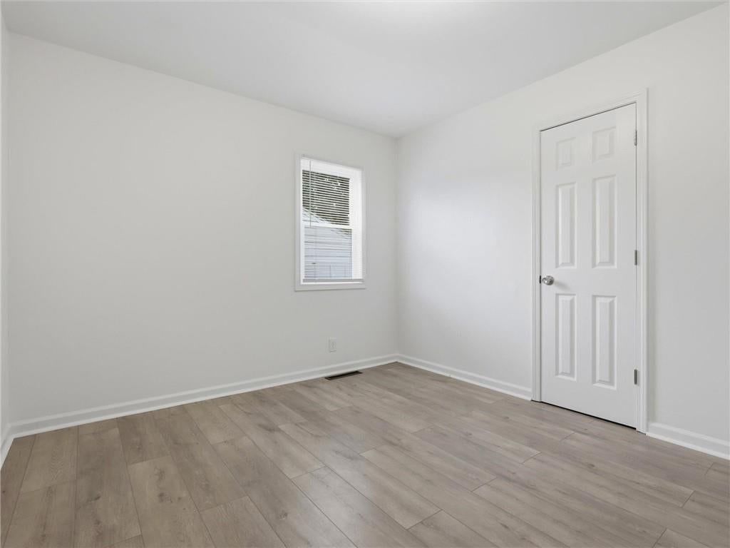 2309 S Crescent Avenue — photo 14