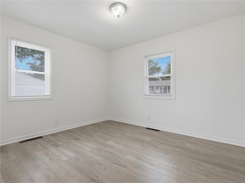 2309 S Crescent Avenue — photo 16
