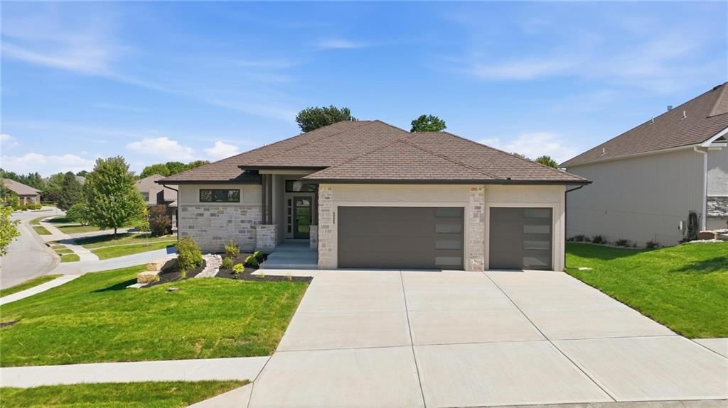 4225 NE Overbrook Drive — photo 3