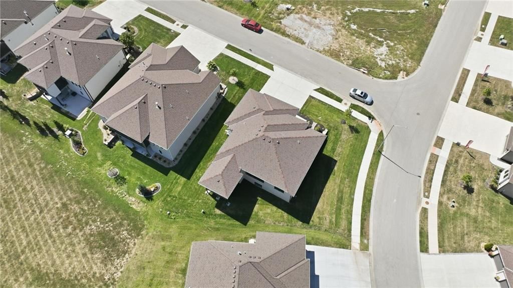 4225 NE Overbrook Drive — photo 11