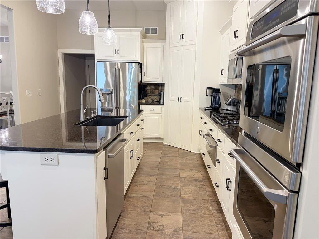 9320 N. Dawn Avenue — photo 5