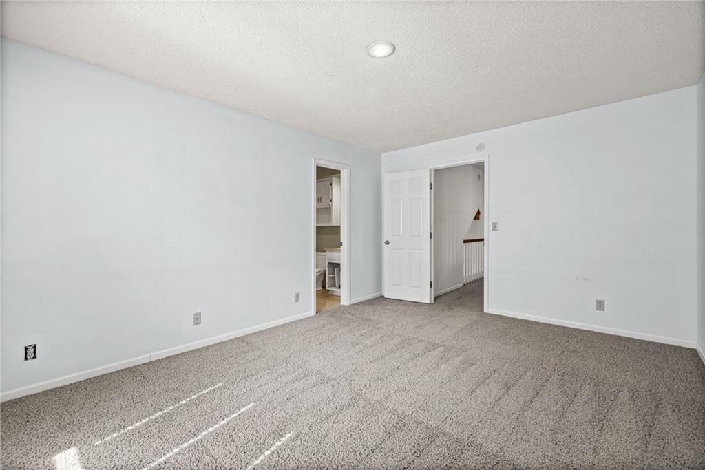 Photo 44 of 53 - 10546 Westgate Street, Overland Park, KS 66215
