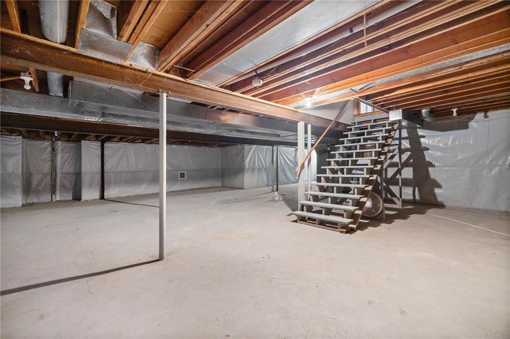 Photo 46 of 53 - 10546 Westgate Street, Overland Park, KS 66215