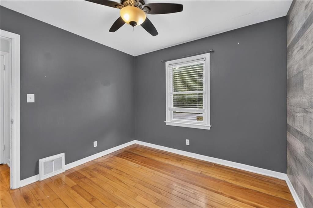 809 E 83rd Street — photo 25