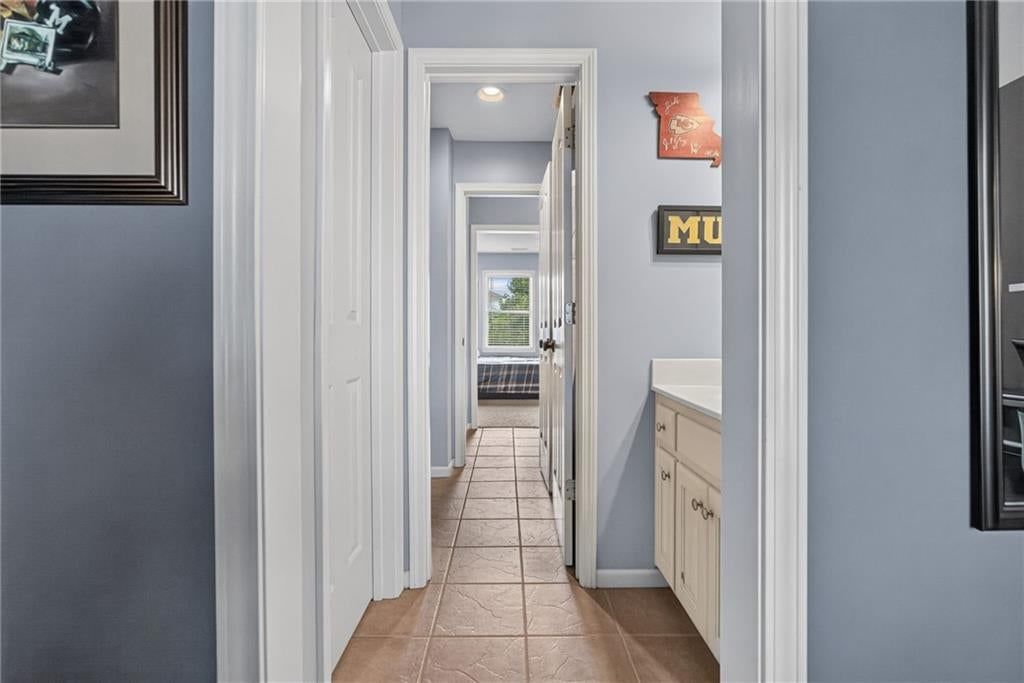 2929 Lewis Circle — photo 40