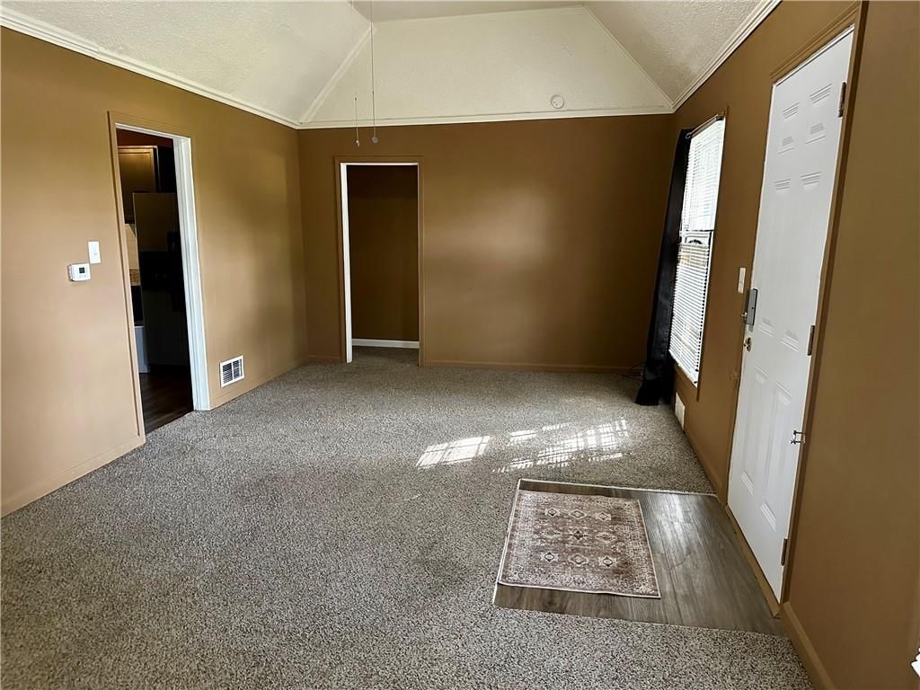 6800 Blue Parkway — photo 4